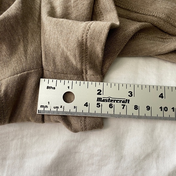 Old Navy Women's Beige 3/4 Dolman Sleeve Lightweight Romper Stretchy‎ Size Small - Picture 12 of 14